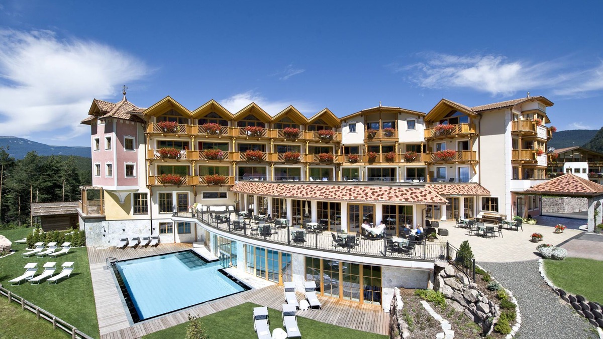 Castelrotto Hotel | Chalet Tianes