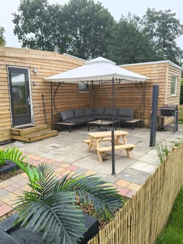 Anloo House | Chalet Timber - close to the woods