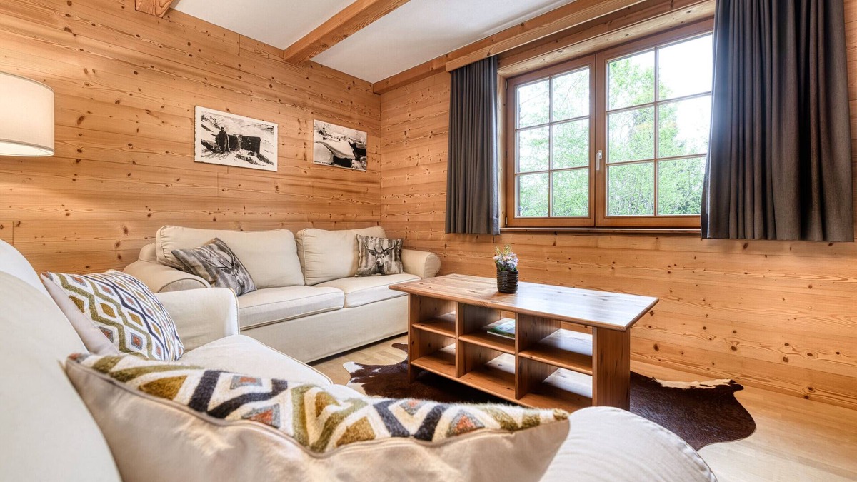 Buerserberg Apartment | Chalet Tschengla in Brandnertal