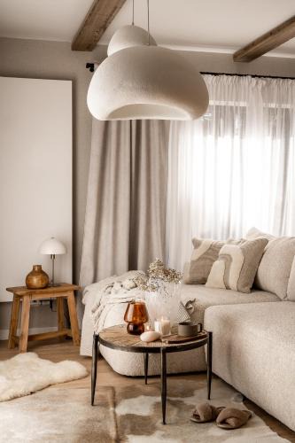 Zakopane Ski Chalet | Chalet V11 by Villa 11 Folk & Design