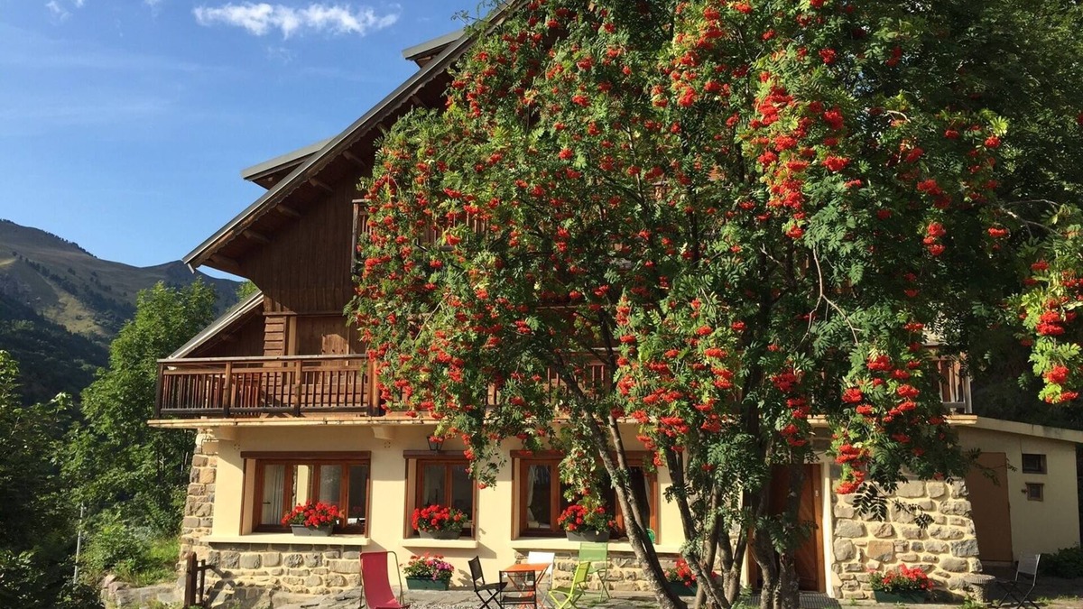 Valloire Ski Chalet | Chalet Valloire- Apartment for 9 people at the foot of the slopes