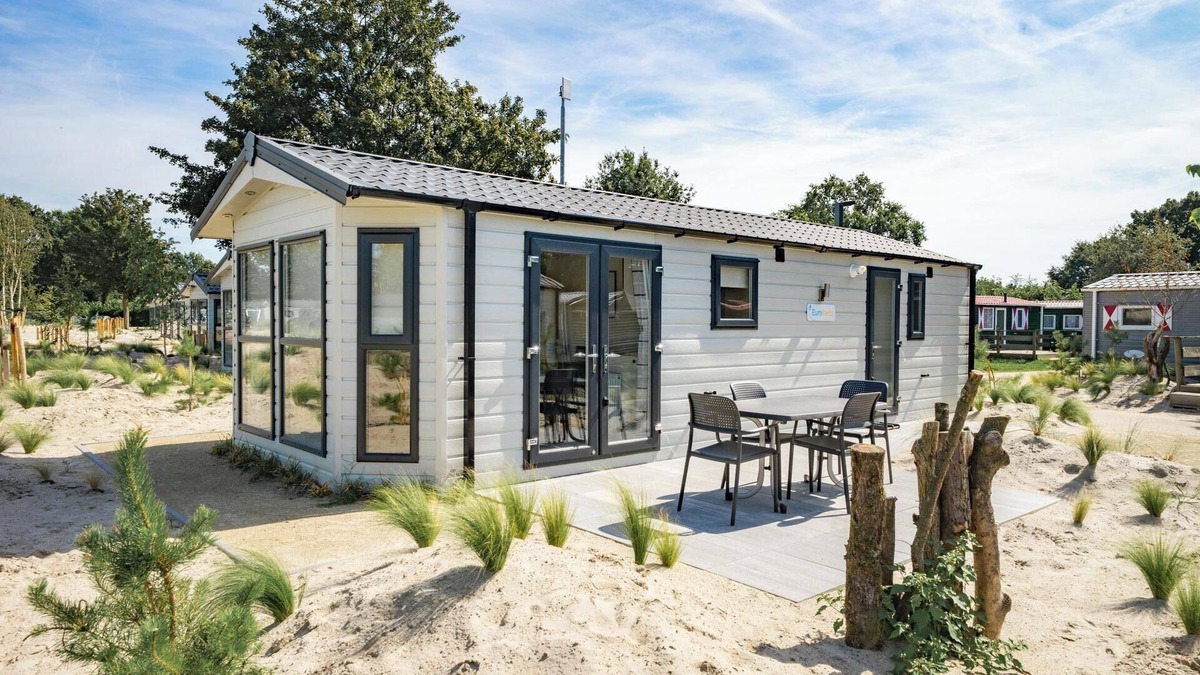 Biddinghuizen House | Chalet with 2 bedrooms and a terrace