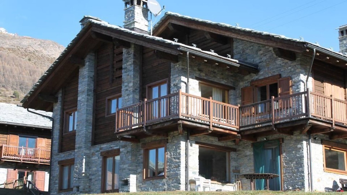 Gimillan Ski Chalet | Chalet with wonderful view of Gran Paradiso