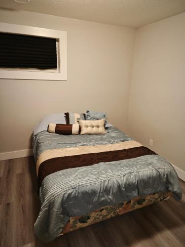 North Central Edmonton House | Chamber Inn