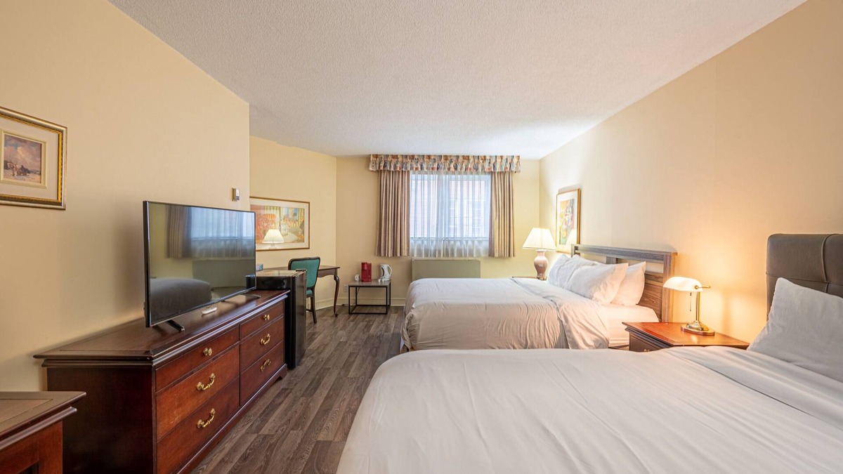 Saint-Sauveur House | Chambre 2 Lits/Room 2 beds