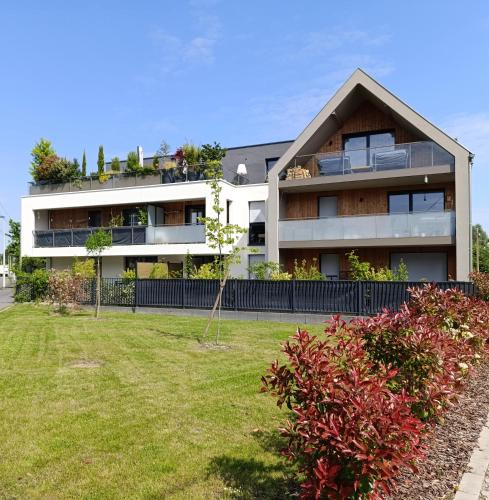 Strasbourg House | Chambre avec jacuzzi extérieur