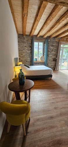 Antignac Bed & Breakfast | Chambre d'hôtes de charme L'Evasida Les Échappées Belles