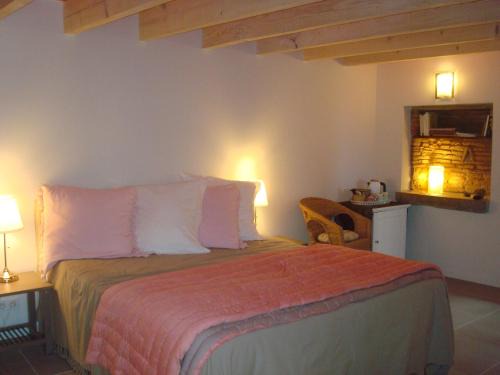 Saint-Julien Bed & Breakfast | Chambre d'hôtes Les Plaisances