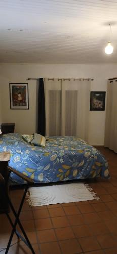 Mas Thibert Bed & Breakfast | Chambre d'hôtes Via Rhôna