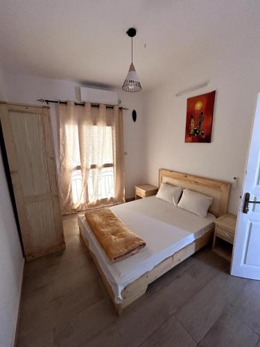 St. Louis House | Chambre tout confort climatisée - SDB intérieure privée & Cuisine équipée & Breakfast