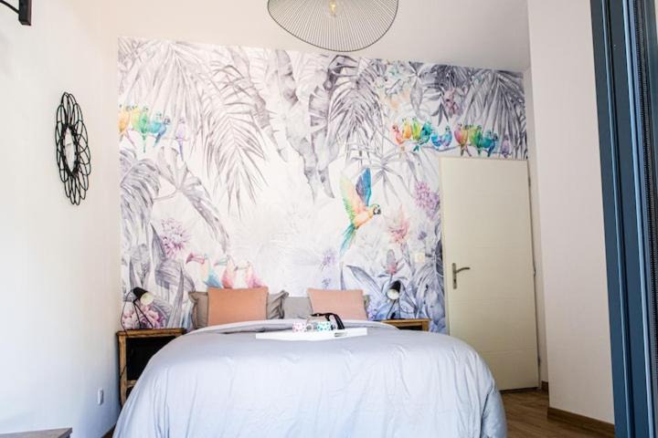 Vinzelles House | Chambre tropicale privée au coeur d'un village calme et proche du vignoble