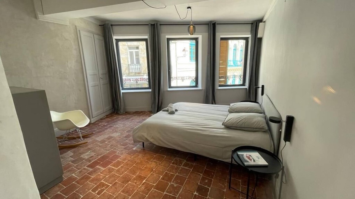 Lormes Bed & Breakfast | Chambres au Cœur de Ville