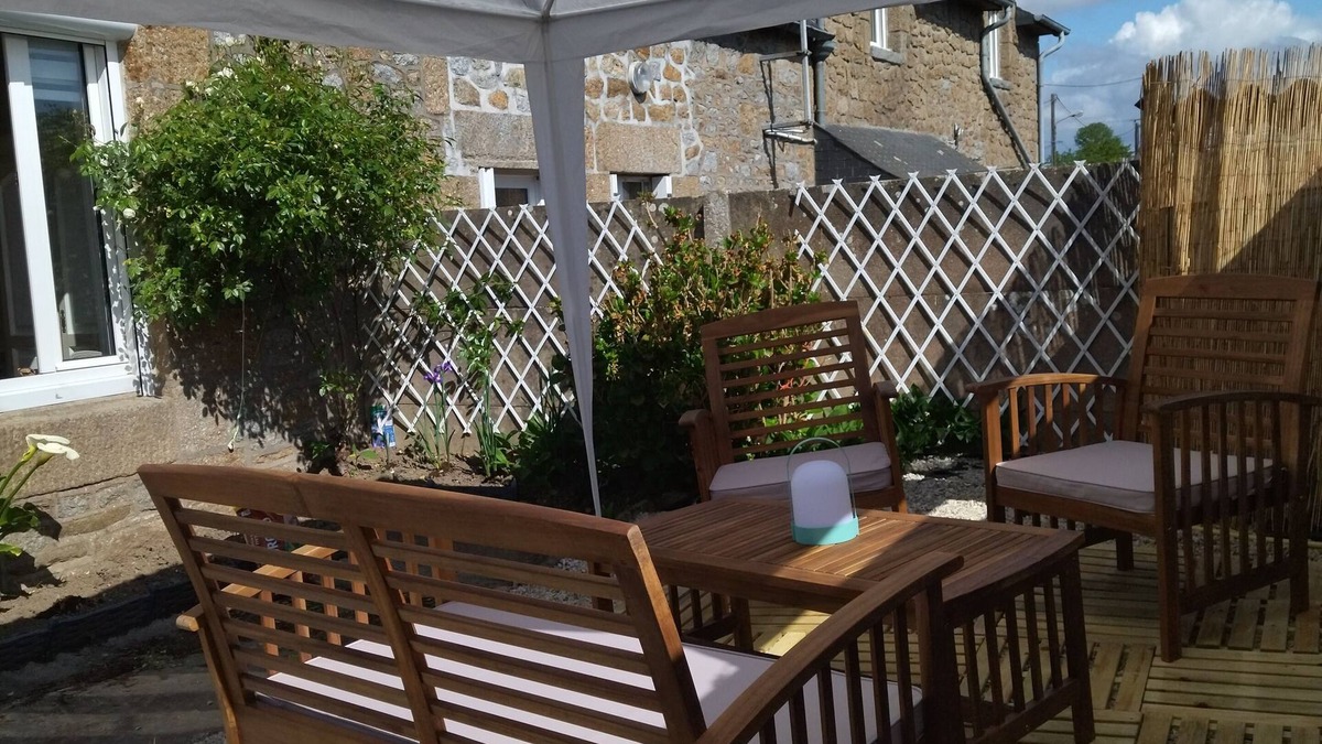 Louvigne-du-Desert House | Chambres au Calme Petit Déjeuner Compris