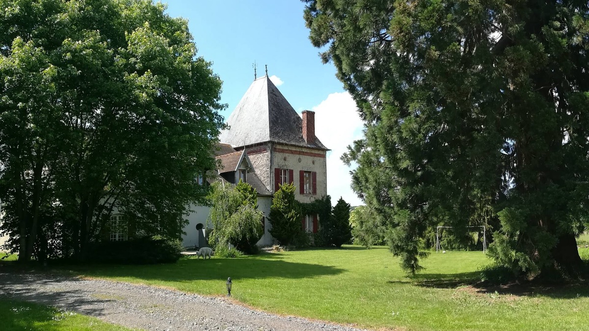 Azy-le-Vif Bed & Breakfast | Chambres d'hôtes Champendu