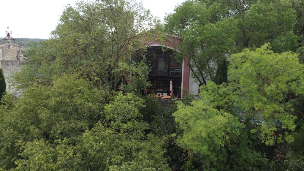 Montarnaud Bed & Breakfast | Chambres d'hôtes Le Bois Des Frênes