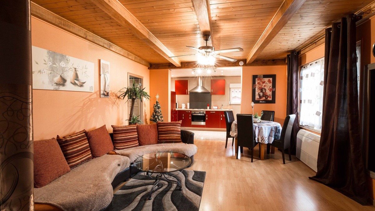 Fresnes-en-Woevre Bed & Breakfast | Chambres et Gites La Paysanne