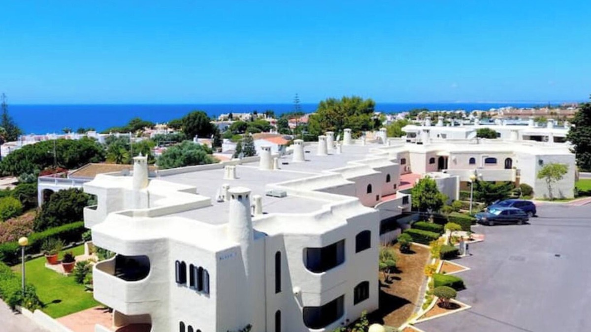 Vale de Covo Apartment | Chaminés 11