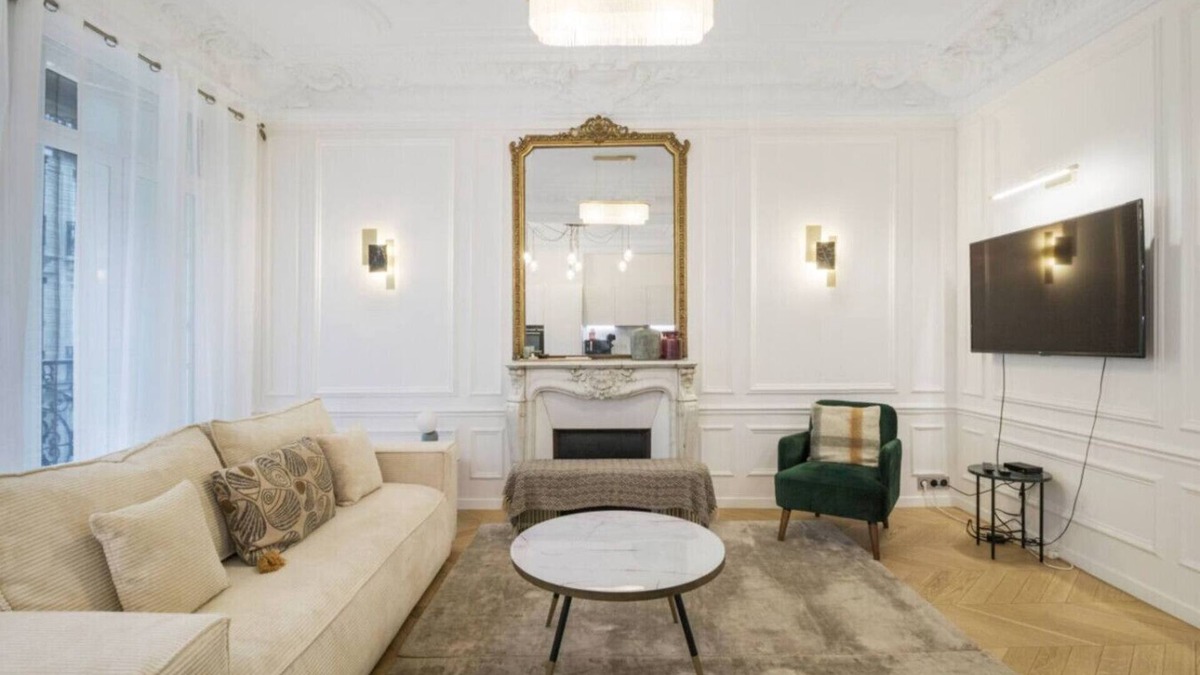 Champs-Elysees Apartment | Champs Elysées!Montaigne, New&Luxurious 6pers flat