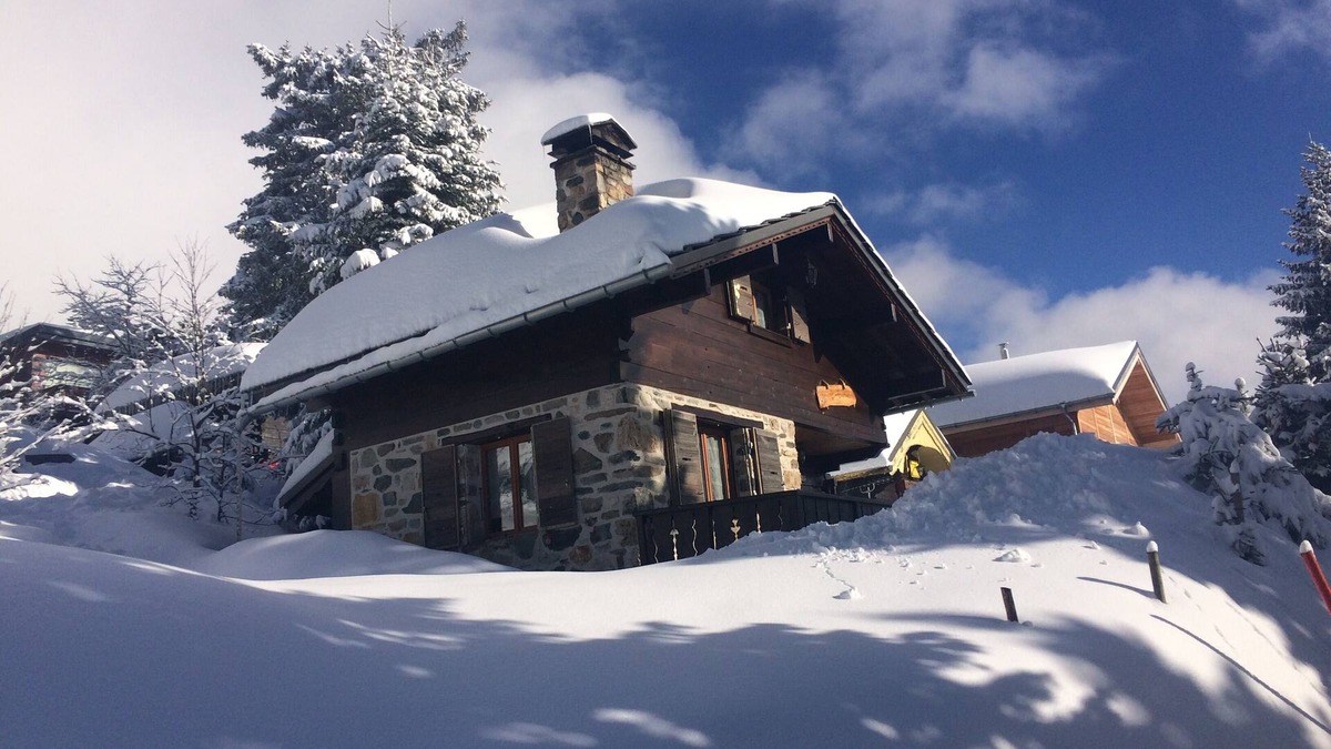 Chamrousse Ski Chalet | Chamrousse chalet 3 * independent typical wood and stone fireplace +/summer-winter