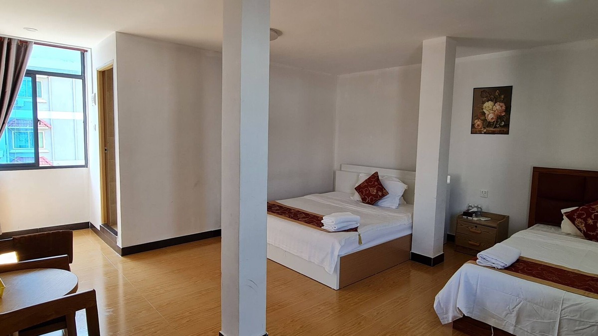 Mittakpheap Hotel | Chan&Both guesthouse