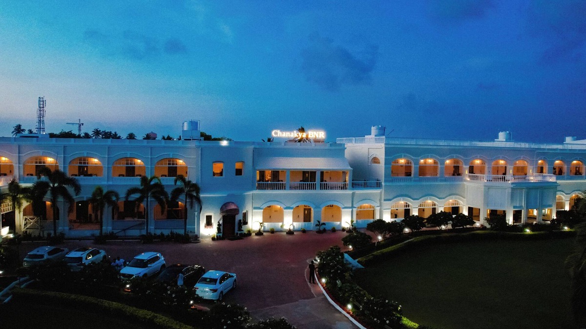 Puri Hotel | Chanakya BNR hotel