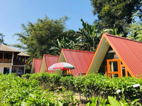 Golaghat Hotel | Changmai's Inn
