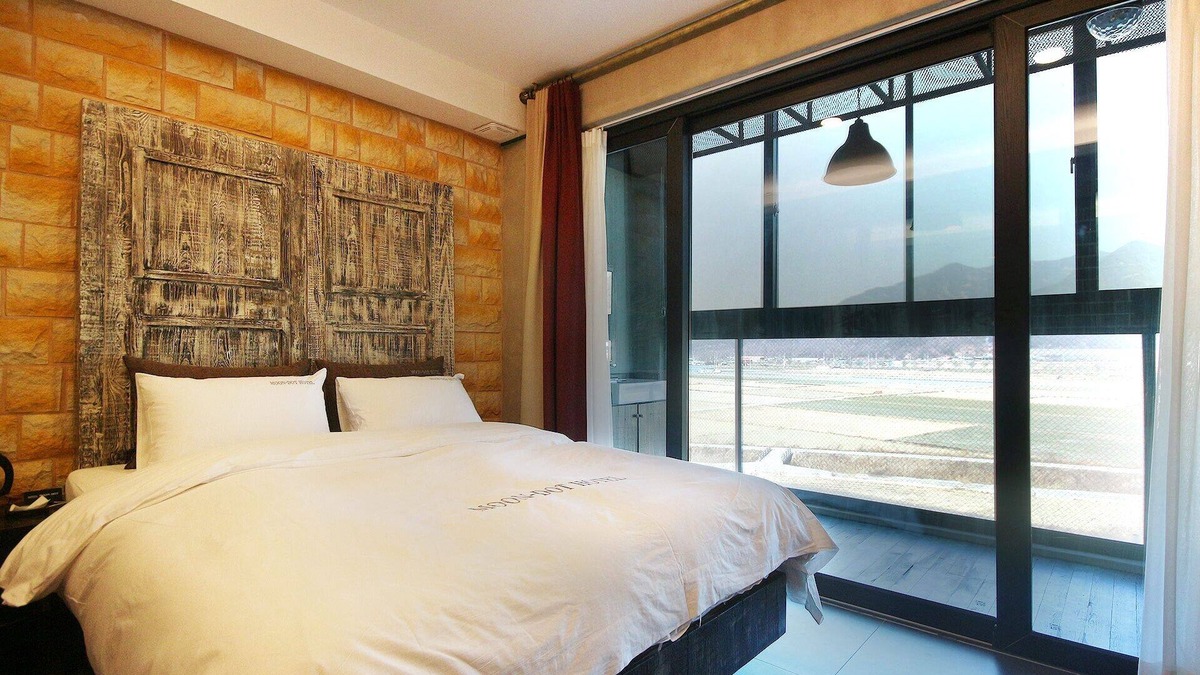 Changnyeong Hotel | Changyeong Moon Dot Self Check-in Motel