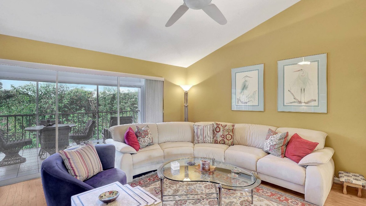 Pelican Bay House | Chanteclair Maisonet in Pelican Bay