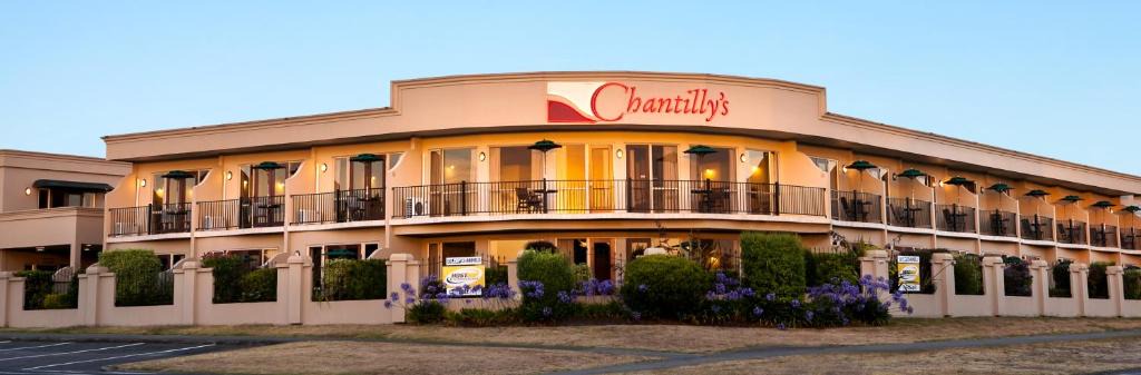 Taupo Hotel | Chantillys Motor Lodge