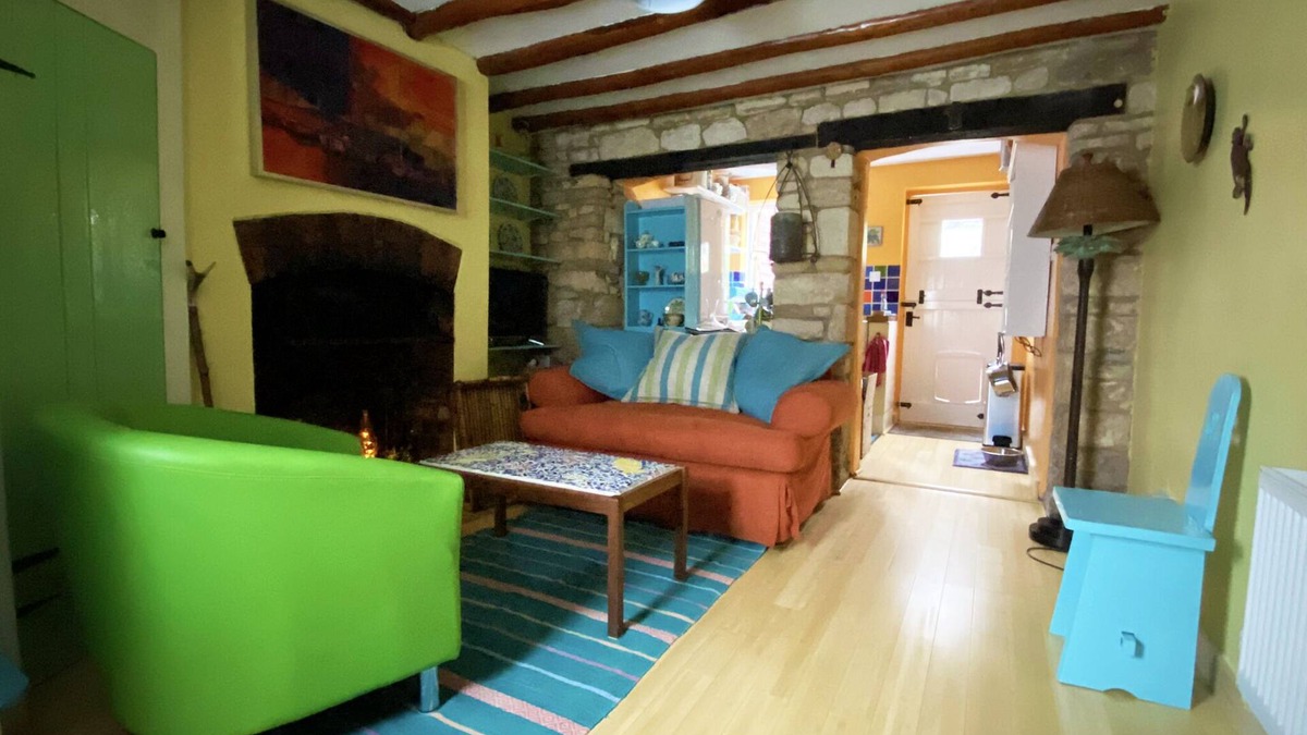 Winchcombe Cottage | Character cottage near Sudeley Castle, Hailes Abbey, Cotswold Way, Cleeve Common