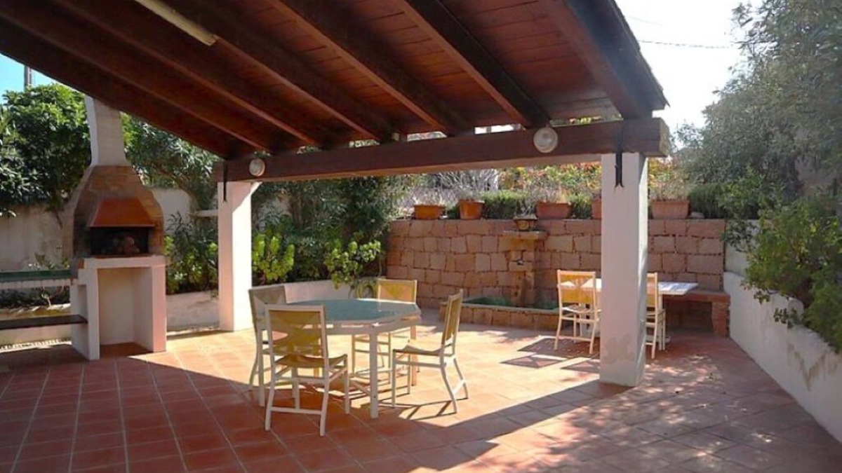 Pianotolli-Caldarello House | Character house with large terraces. Close to beaches.