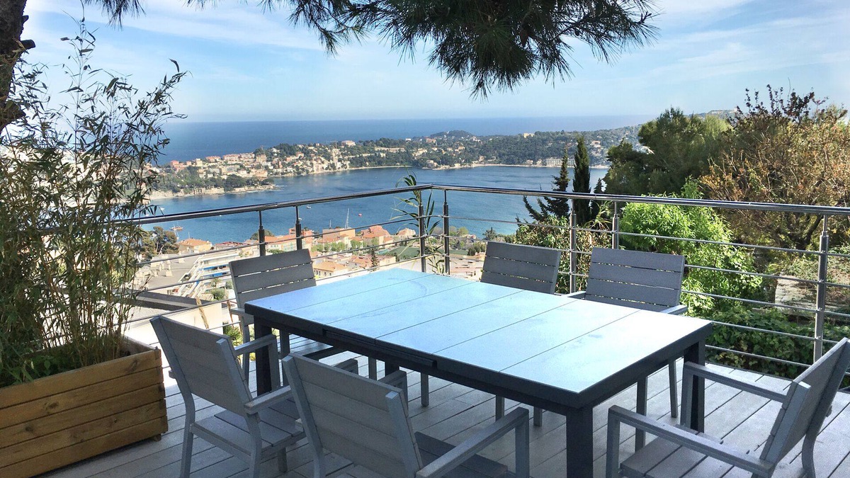 Villefranche-sur-Mer Villa | Character House 3 Bedrooms 3 Bathrooms Sea View, Swimming pool.
