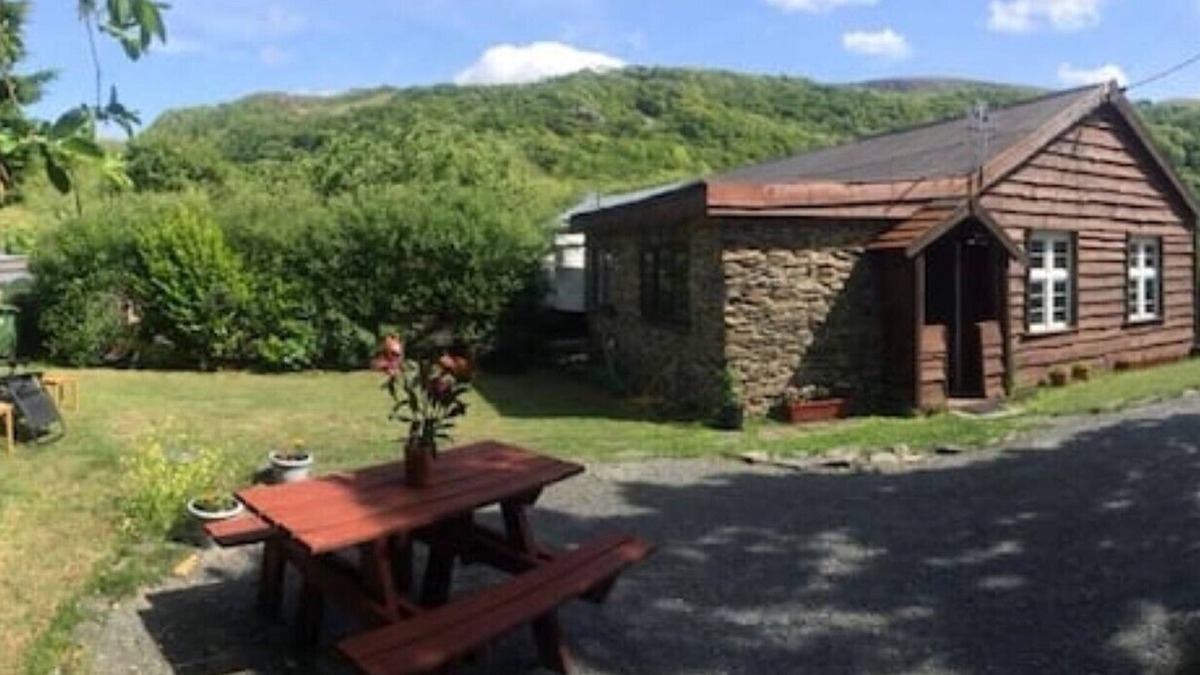 Arthog House | Character old cottage in gorgeous Snowdonia location