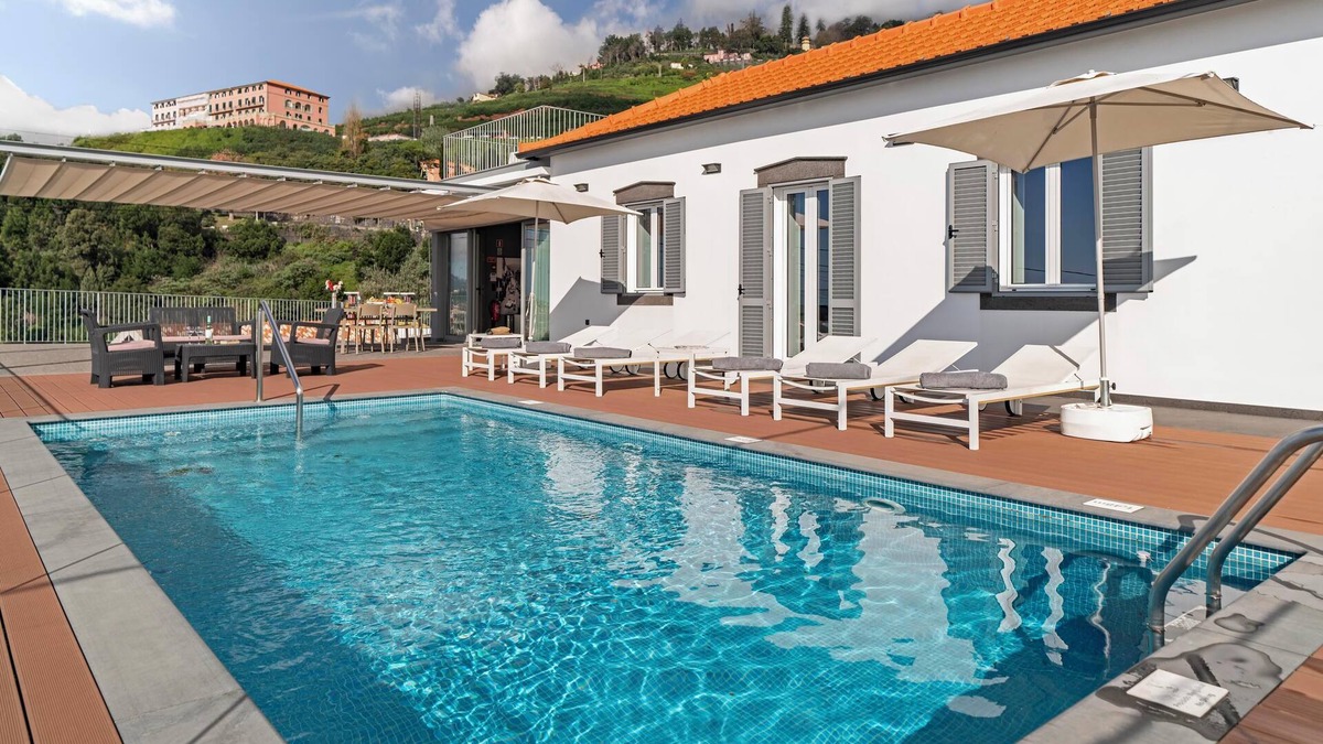 Monte Villa | Character villa, sea and Funchal view | Portada