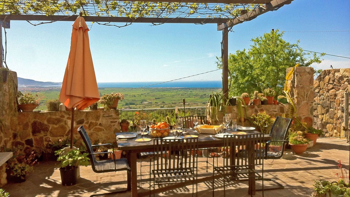 Azzagulta House | Characteristic 3 bedroom house with huge terrace with sea view and plunge pool.