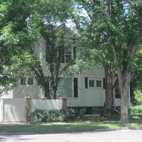 South Lethbridge House | Charles Street Vacation Home