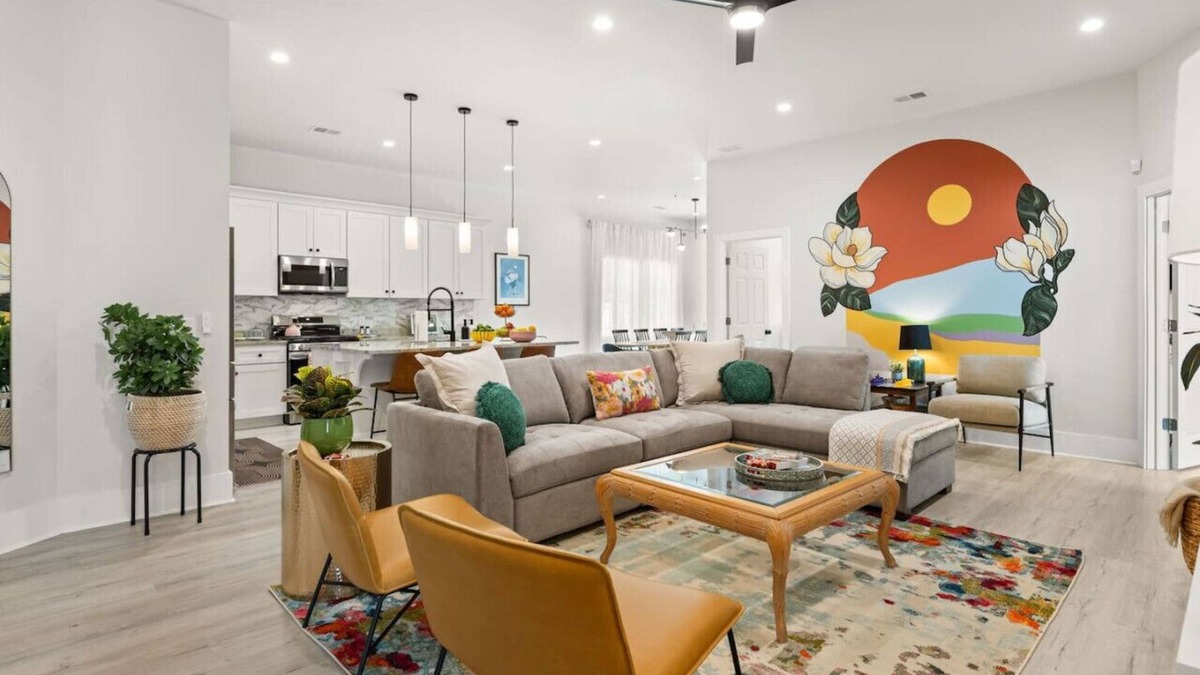 Cordesville House | Charleston-themed House for 10!