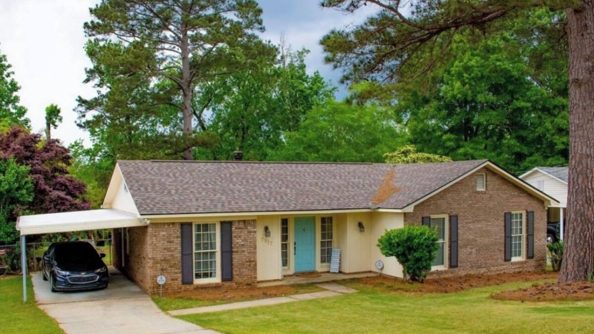 Fortson House | Charlie Mae's Cottage on Cleo