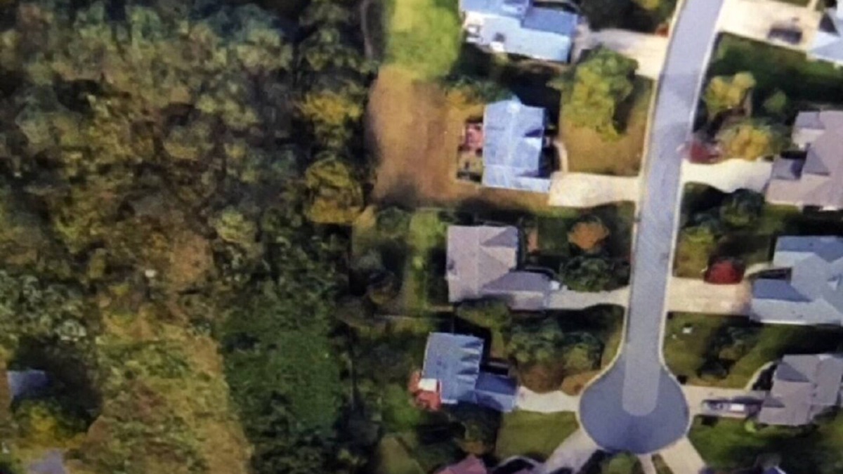 Prosperity Church Road House | Charlotte Home Away from Home