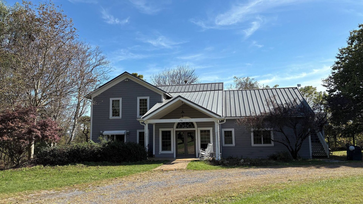 Spring Mills House | Charlotte’s Farm. Gorgeous 5 bedroom farmette 25 minutes from State College.