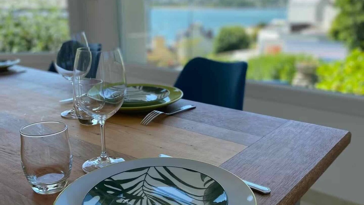 Plouezoch House | Charm and nature in Morlaix Bay, sea view and coastal path