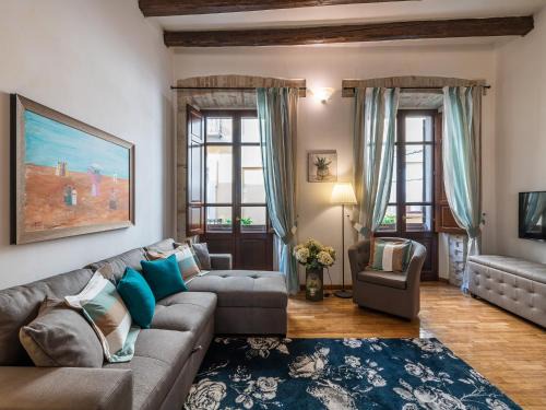Cagliari Apartment | Charm in Villanova