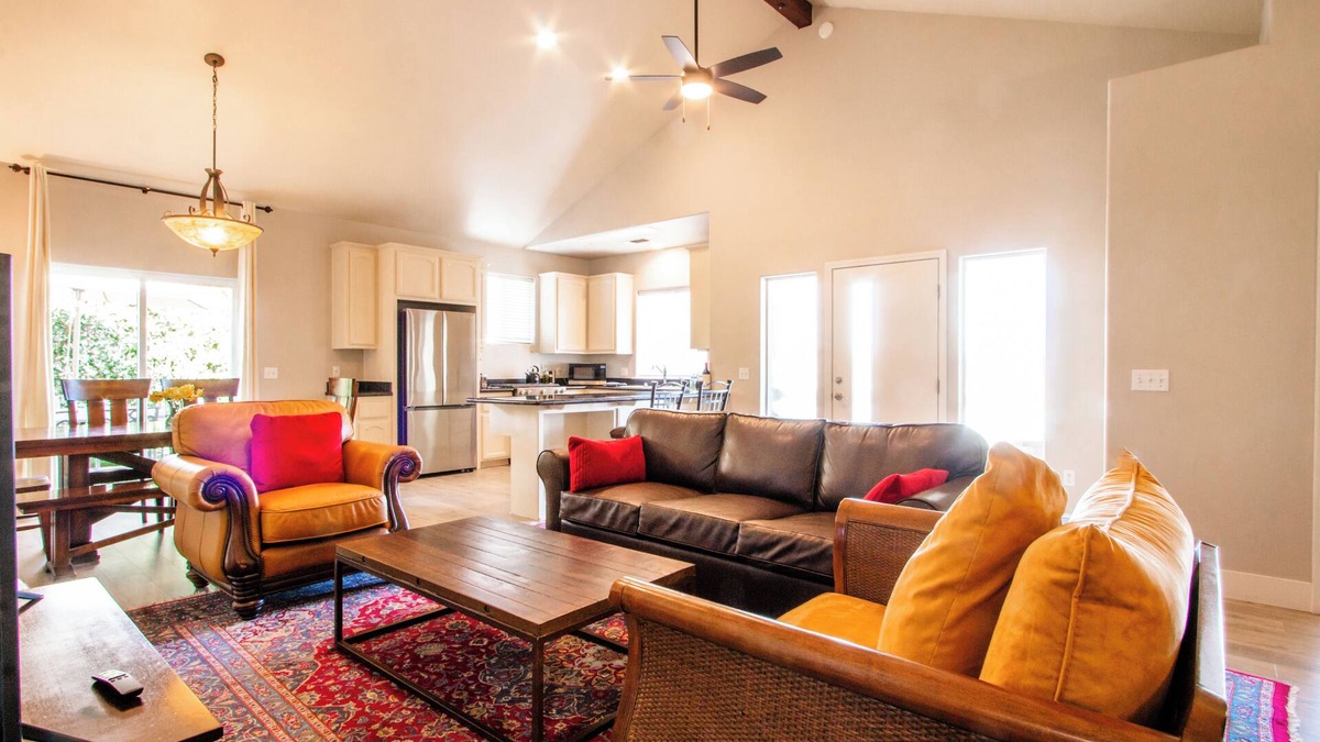 Paso Robles House | Charm on Chestnut-Great Westside Location Close to Downtown!