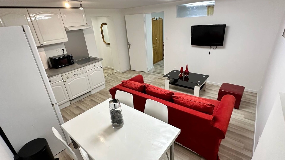 Brunstatt-Didenheim Apartment | :charmant Appartement à 7mn du Centre - Proche Commodités et Transport en Commun