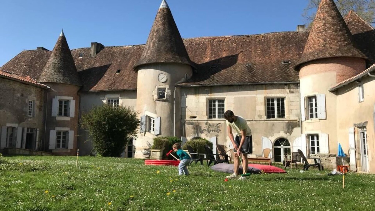 Montbron Other | Charmant Château Charentais Familial en Bord de Rivière