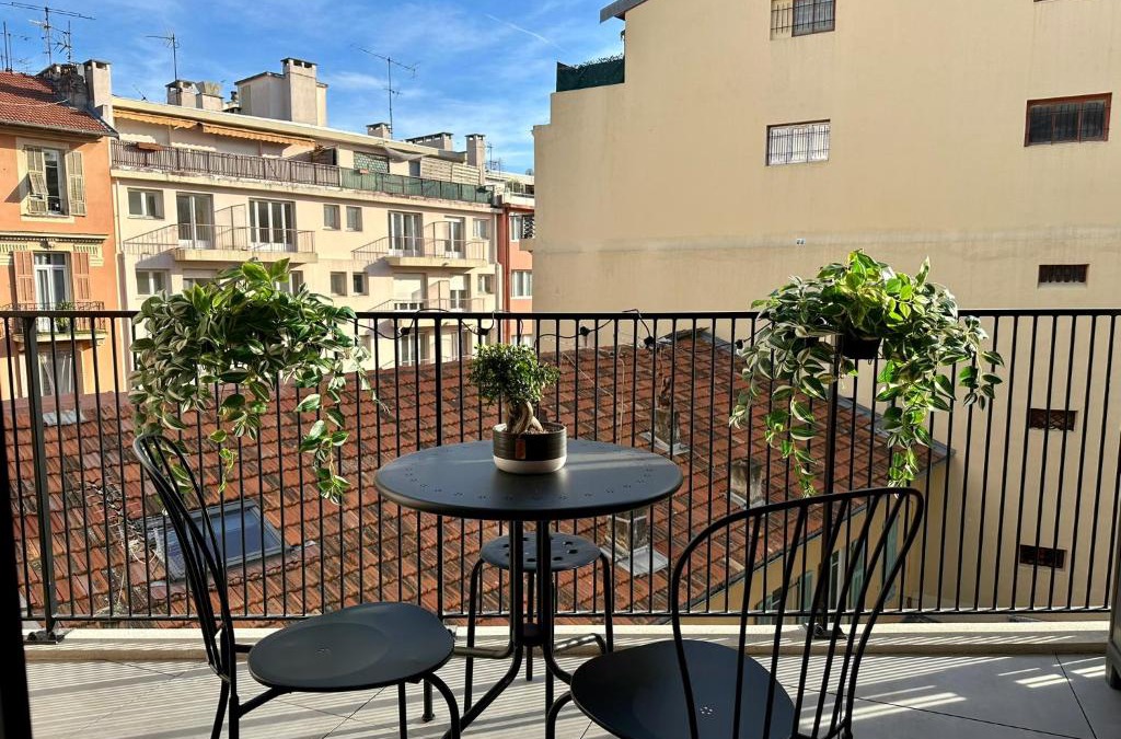 Riquier Apartment | Charmant Studio à proximité du Port de Nice