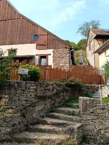 Murbach Apartment | Charmant studio au calme à Murbach vue jardin, parking & Wi-Fi gratuit