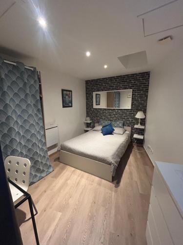 Orsay Apartment | Charmant studio pour 2 personnes à Orsay