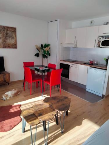 Formigueres Apartment | charmant T2 formiguères les esplaneilles