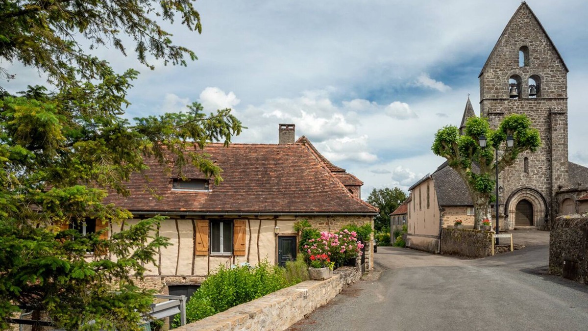 Beaulieu-sur-Dordogne House | Charmante Maison au Plein Cœur D'un Petit Bourg